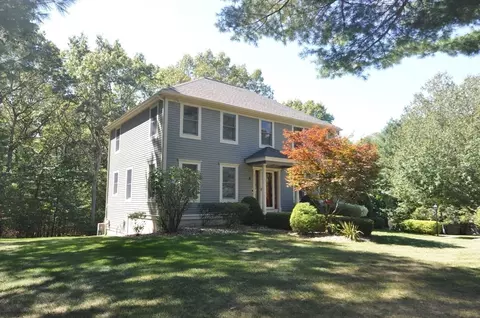 8 James Ave, Middleton, MA 01949 photo 6