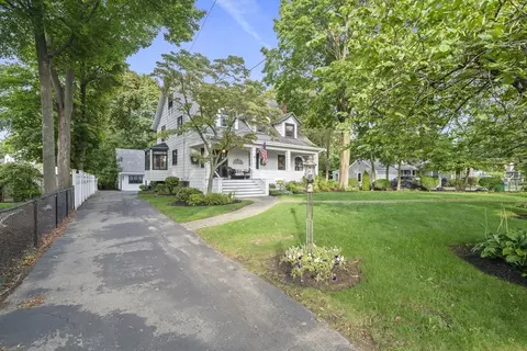 161 Cedar St, Braintree, MA 02184 photo 3