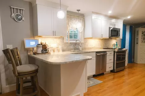 29 Bailey St, Worcester, MA 01602 photo 17
