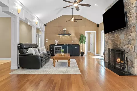 10 Pine Plain Rd, Georgetown, MA 01833 photo 11