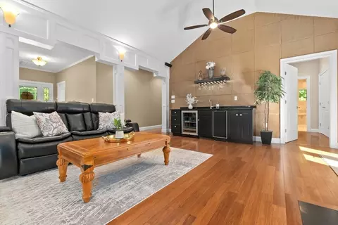 10 Pine Plain Rd, Georgetown, MA 01833 photo 12