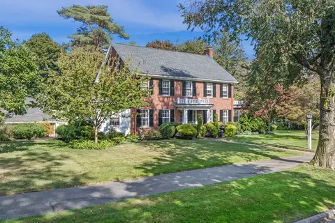 19 Elmwood, Marblehead, MA 01945