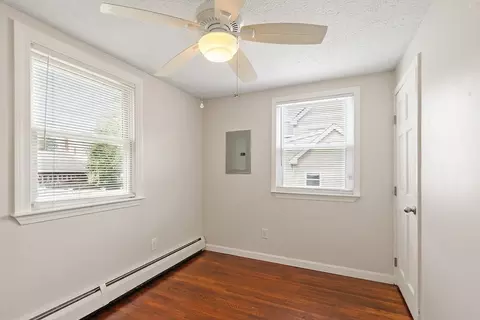 Bedroom - 186 Burnham Rd, Lowell, MA 01852 photo 4 of 5