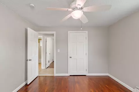 Bedroom - 186 Burnham Rd, Lowell, MA 01852 photo 3 of 5