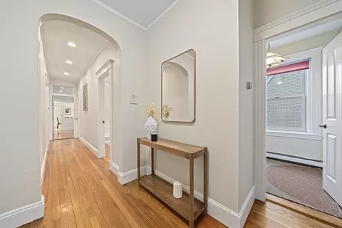 93 Centre St #2, Brookline, MA 02446 photo 25