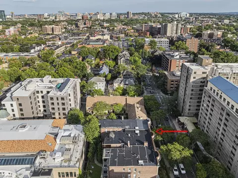 93 Centre St #2, Brookline, MA 02446 photo 30