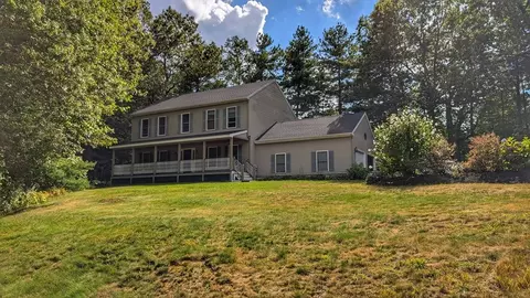62 Cabral Dr, Middleton, MA 01949