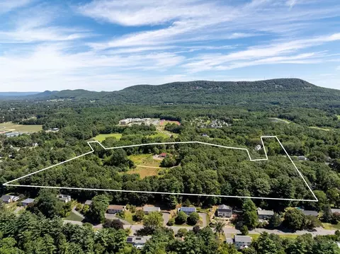 6 S St Abutting Lots, Easthampton, MA 01027
