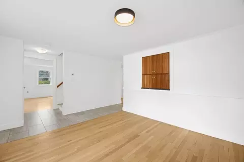 Living - 54 Mohawk Dr, Acton, MA 01720 photo 5 of 7