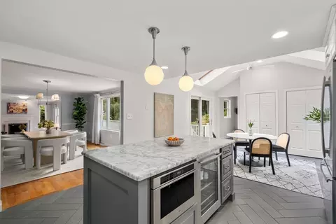 429 Warren St, Needham, MA 02492 photo 14