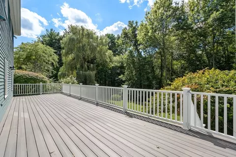 429 Warren St, Needham, MA 02492 photo 39
