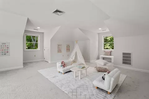 429 Warren St, Needham, MA 02492 photo 18