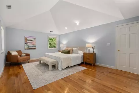 429 Warren St, Needham, MA 02492 photo 27