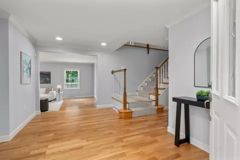 429 Warren St, Needham, MA 02492 photo 4