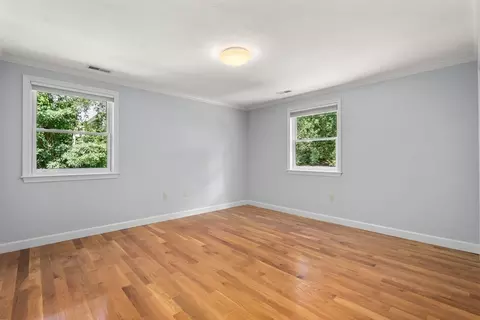 429 Warren St, Needham, MA 02492 photo 25