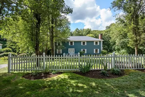 429 Warren St, Needham, MA 02492 photo 2