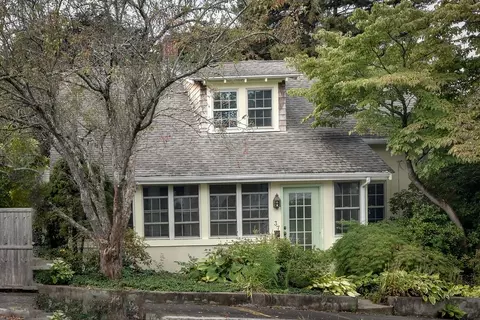 37 Wilson Ave, Framingham, MA 01702