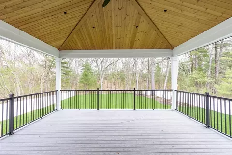 802 Greendale Ave, Needham, MA 02492 photo 8