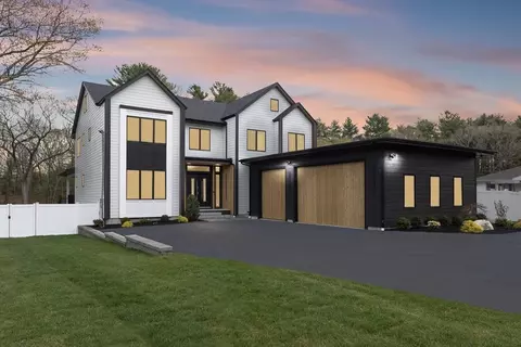 802 Greendale Ave, Needham, MA 02492 photo 2