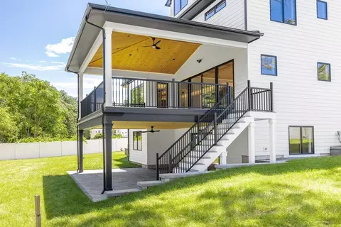 802 Greendale Ave, Needham, MA 02492 photo 4
