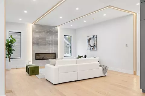 29 Tolman St, Needham, MA 02492 photo 13