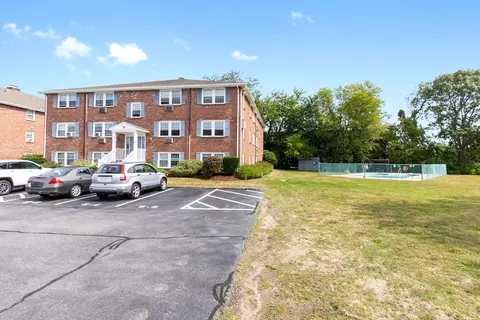 Exterior - 6 Mcdewell Ave #16, Danvers, MA 01923 photo 2 of 5