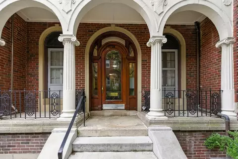 18 Melvin Ave #12, Boston, MA 02135