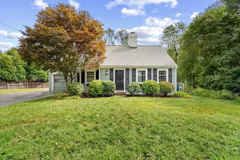 210 Plympton Rd, Sudbury, MA 01776