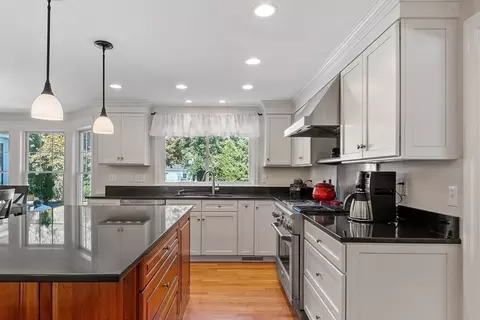 Kitchen - 3 Robert Rd, Acton, MA 01720 photo 2 of 3