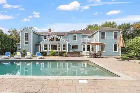 Exterior - 3 Robert Rd, Acton, MA 01720 photo 7 of 7