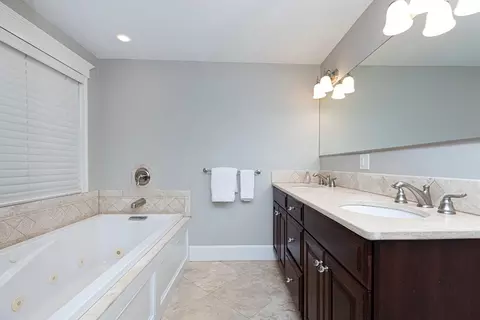 4 Penny Ln, Beverly, MA 01915 photo 26