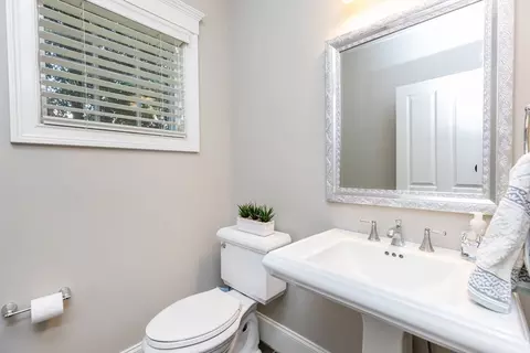 4 Penny Ln, Beverly, MA 01915 photo 21