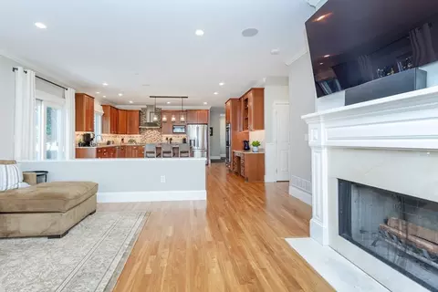 4 Penny Ln, Beverly, MA 01915 photo 16