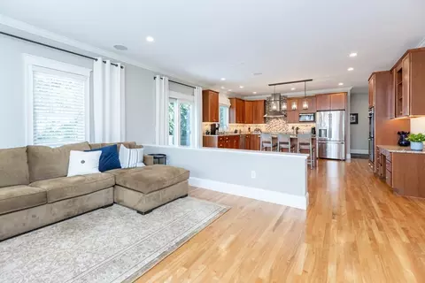 4 Penny Ln, Beverly, MA 01915 photo 15