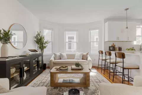 29-31 Cushing St #1, Cambridge, MA 02138