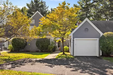 17 Mitchell Grant Way #17, Bedford, MA 01730