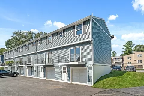 1225 Pawtucket Blvd #126, Lowell, MA 01854