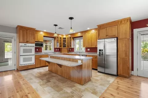 719 Webster St, Needham, MA 02492 photo 15