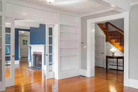 719 Webster St, Needham, MA 02492 photo 9