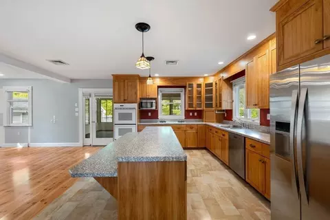 719 Webster St, Needham, MA 02492 photo 14