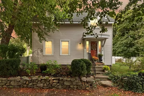 62 E Plain St, Wayland, MA 01778