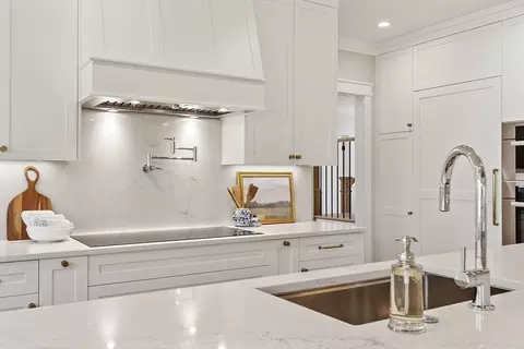 1 Beech Tree Ln, Lexington, MA 02421 photo 14