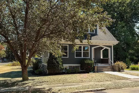 36 Hawthorn Rd, Milton, MA 02186