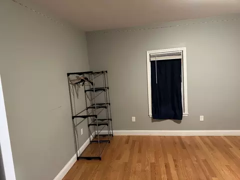 50-52 Hampshire St, Lowell, MA 01850