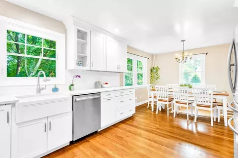 15 Harborview Dr, Hingham, MA 02043 photo 8