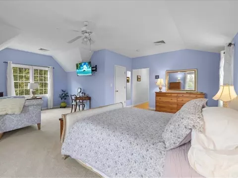 6 Wood St, Upton, MA 01568 photo 18