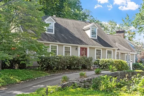 49 Fletcher Ave, Lexington, MA 02420