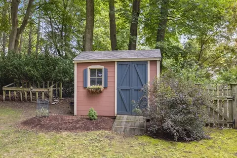90 Summer Ave, Reading, MA 01867 photo 37