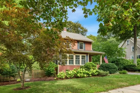 90 Summer Ave, Reading, MA 01867 photo 3