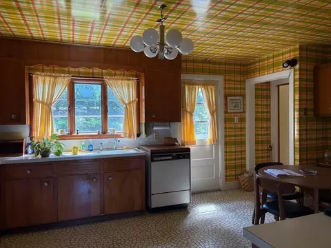 6 Higgins Rd, Marblehead, MA 01945 photo 5